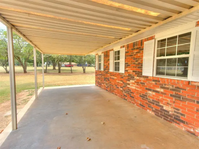 Photo 3 — 888 County Street 2942 Street, Tuttle, OK 73089