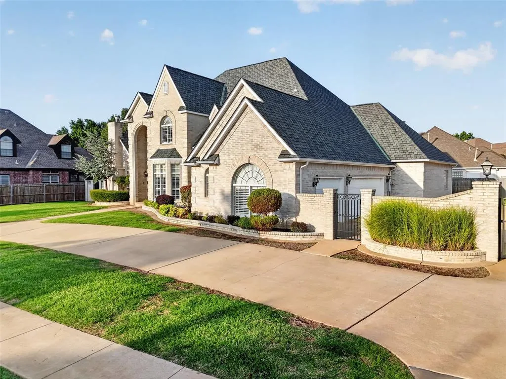 Photo 4 — 12116 Long Lake Boulevard, Oklahoma City, OK 73170