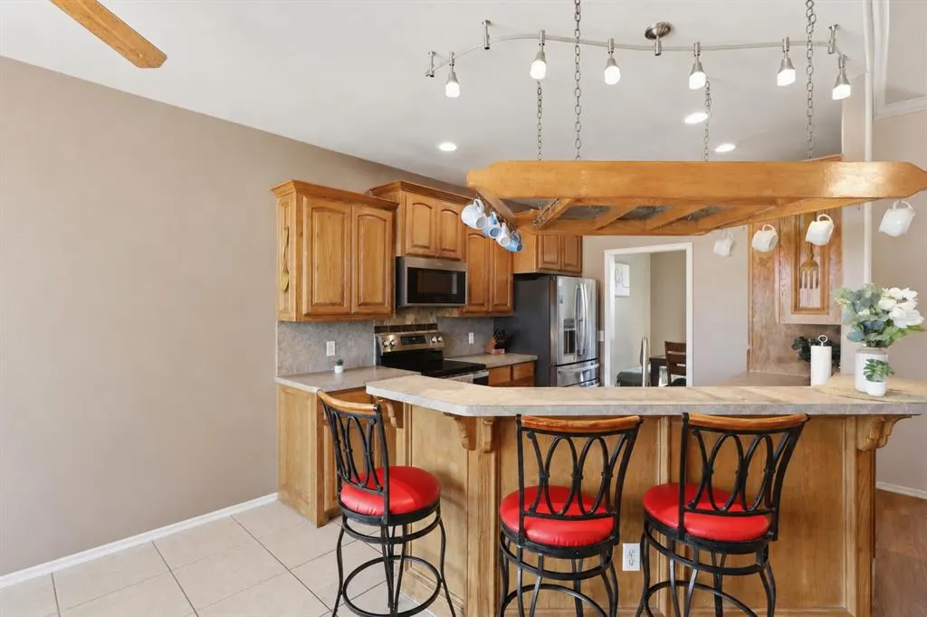 Photo 9 — 1700 Sandpiper Drive, Blanchard, OK 73010