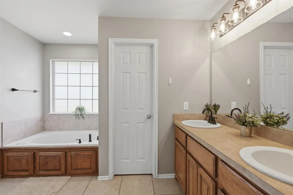 Photo 18 — 1700 Sandpiper Drive, Blanchard, OK 73010