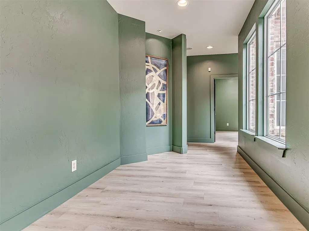 Photo 10 — 1725 W 33rd Street, Edmond, OK 73013