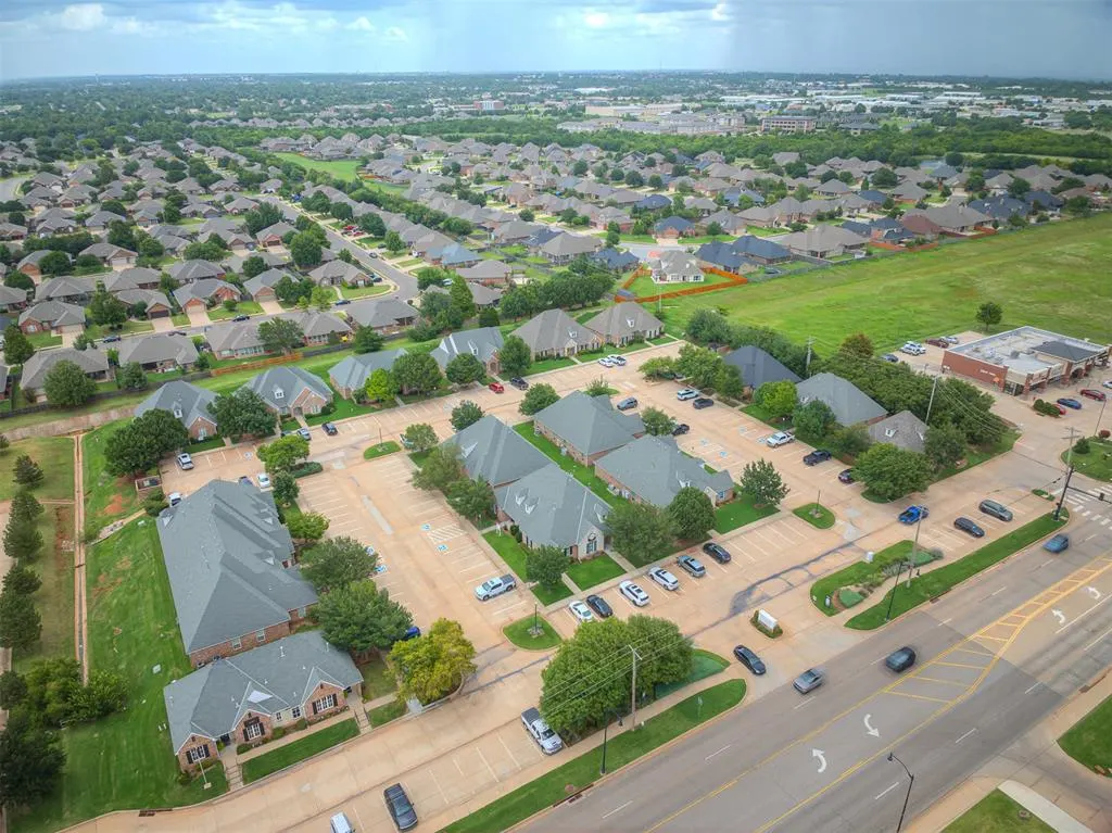 Photo 21 — 1725 W 33rd Street, Edmond, OK 73013