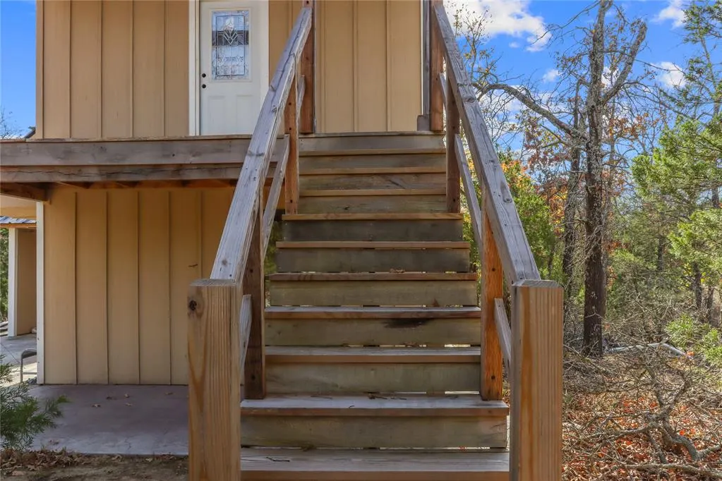 Photo 12 — 555 N White Chimney Road, Stuart, OK 74570