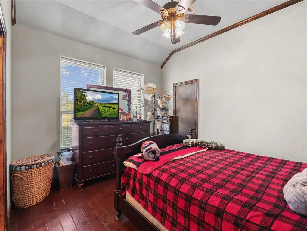 Photo 38 — 555 N White Chimney Road, Stuart, OK 74570