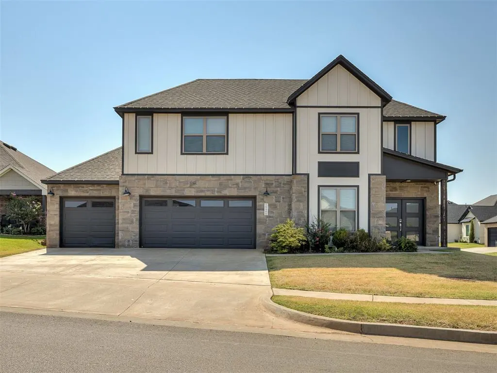 Front exterior — 15400 Caspian Lane, Edmond, OK 73013