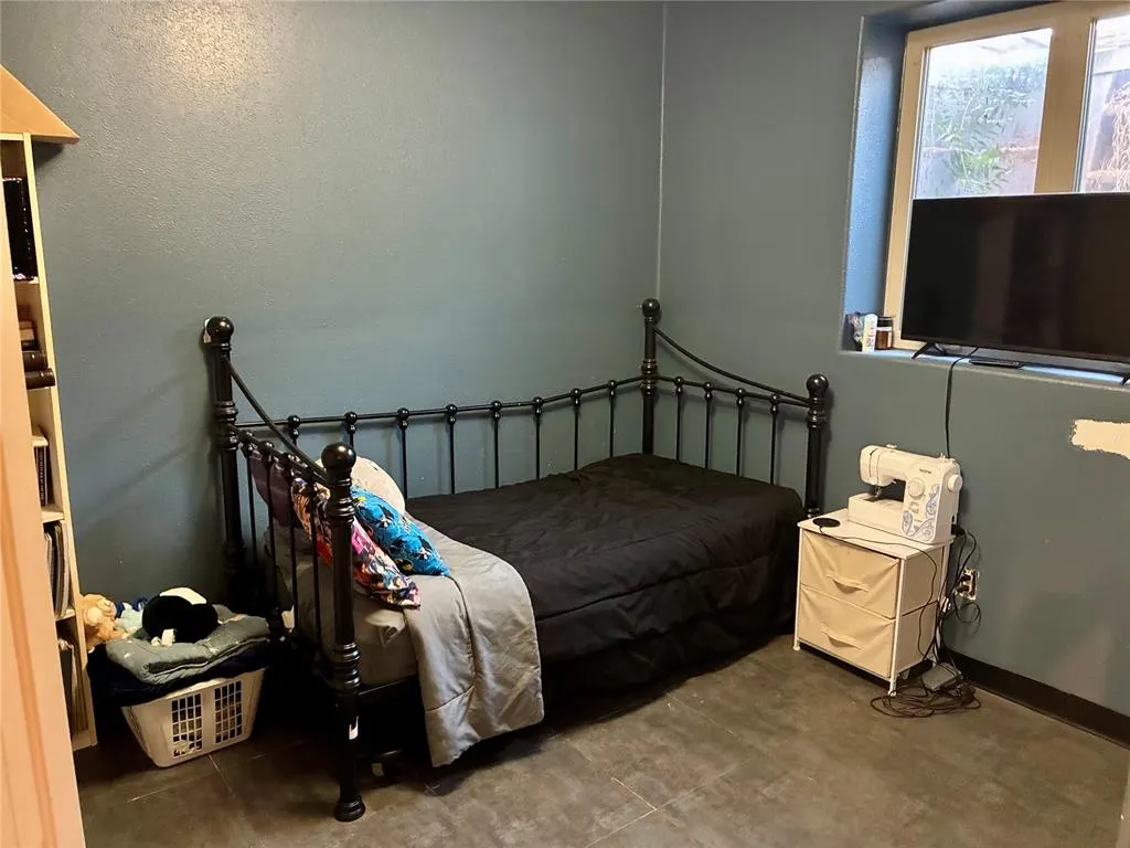 Photo 27 — 1405 Redstone Drive, Clinton, OK 73601