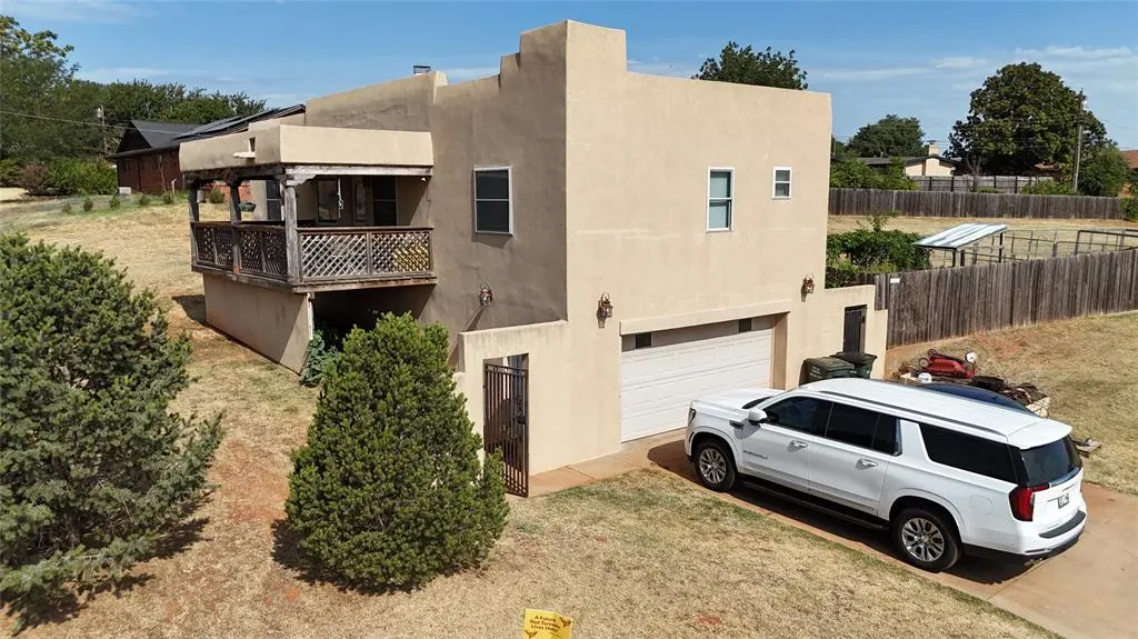 Photo 45 — 1405 Redstone Drive, Clinton, OK 73601