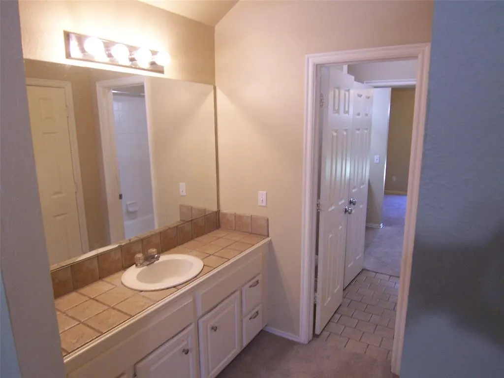 Photo 18 — 12109 Dalton Drive, Oklahoma City, OK 73162