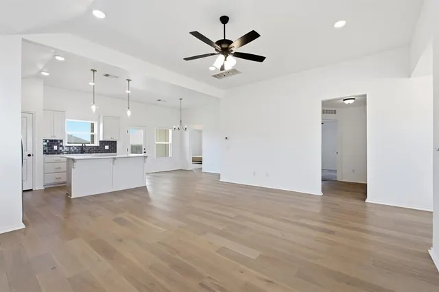 Photo 5 — 3150 Wister Road, Norman, OK 73069