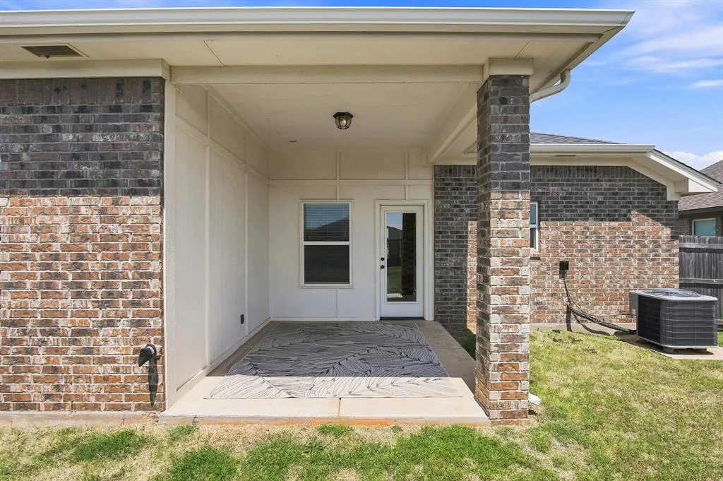 Photo 21 — 3150 Wister Road, Norman, OK 73069