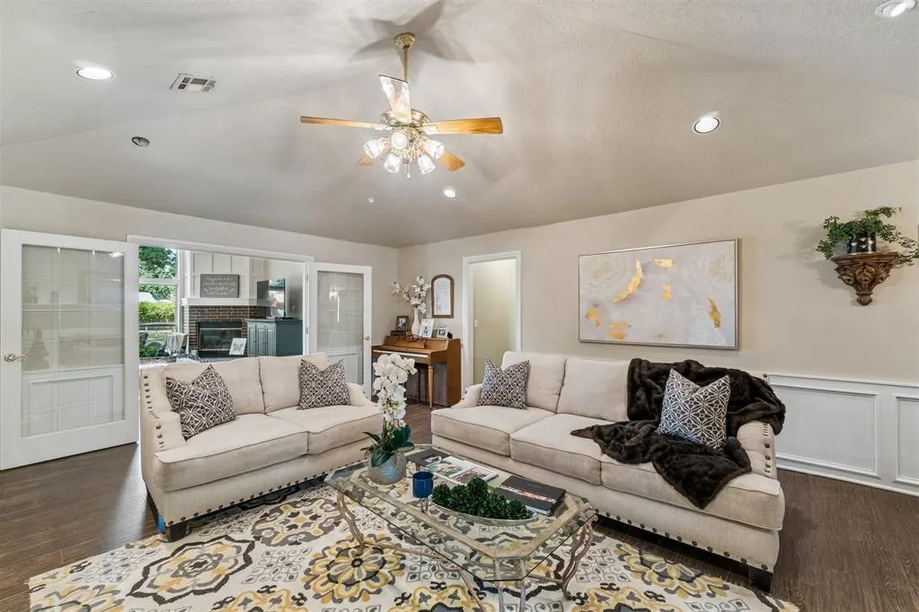 Photo 5 — 2617 Osborne Drive, Norman, OK 73069