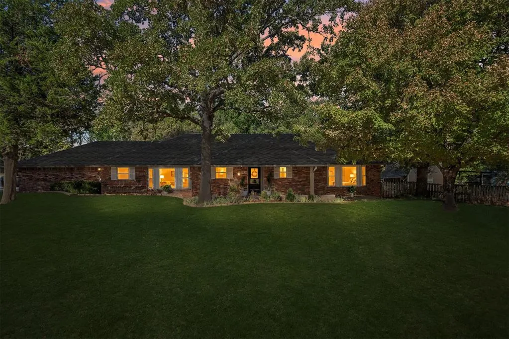 Front exterior — 10431 Black Oaks Drive, Oklahoma City, OK 73165