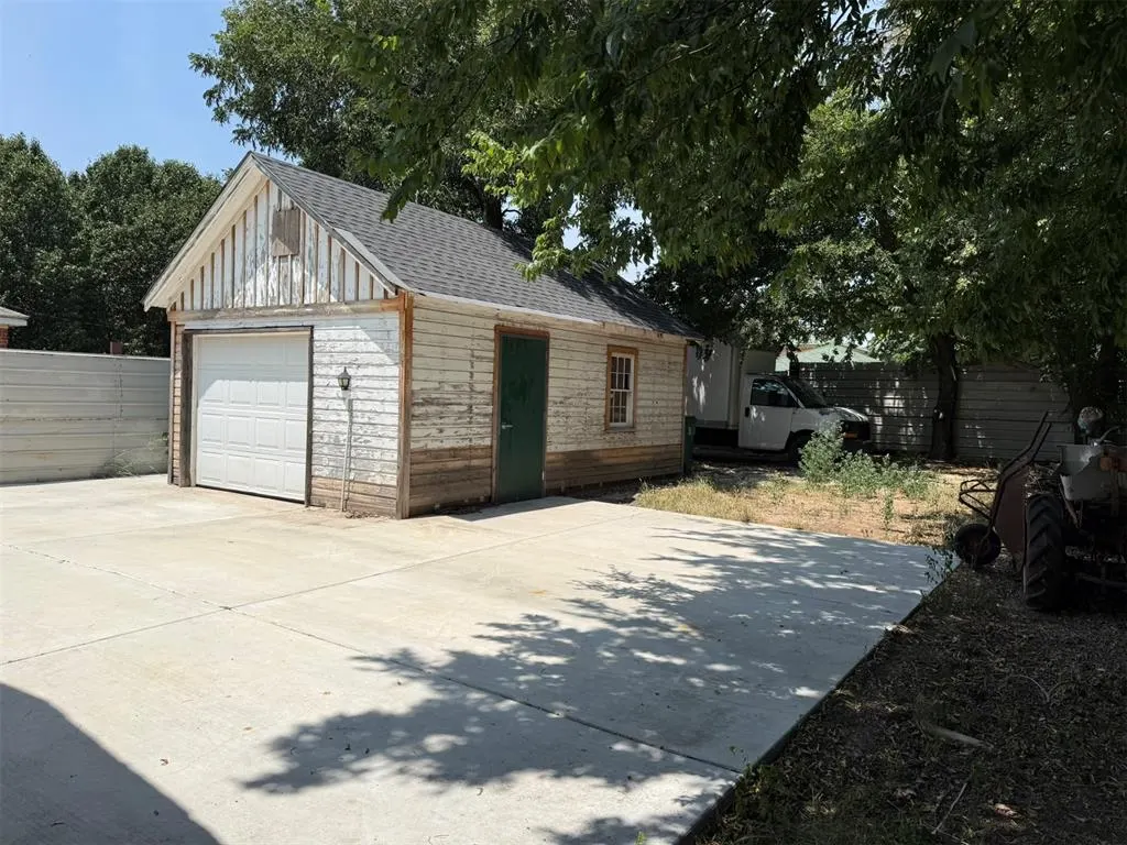 Photo 20 — 1241 NW 94th Street, Oklahoma City, OK 73114