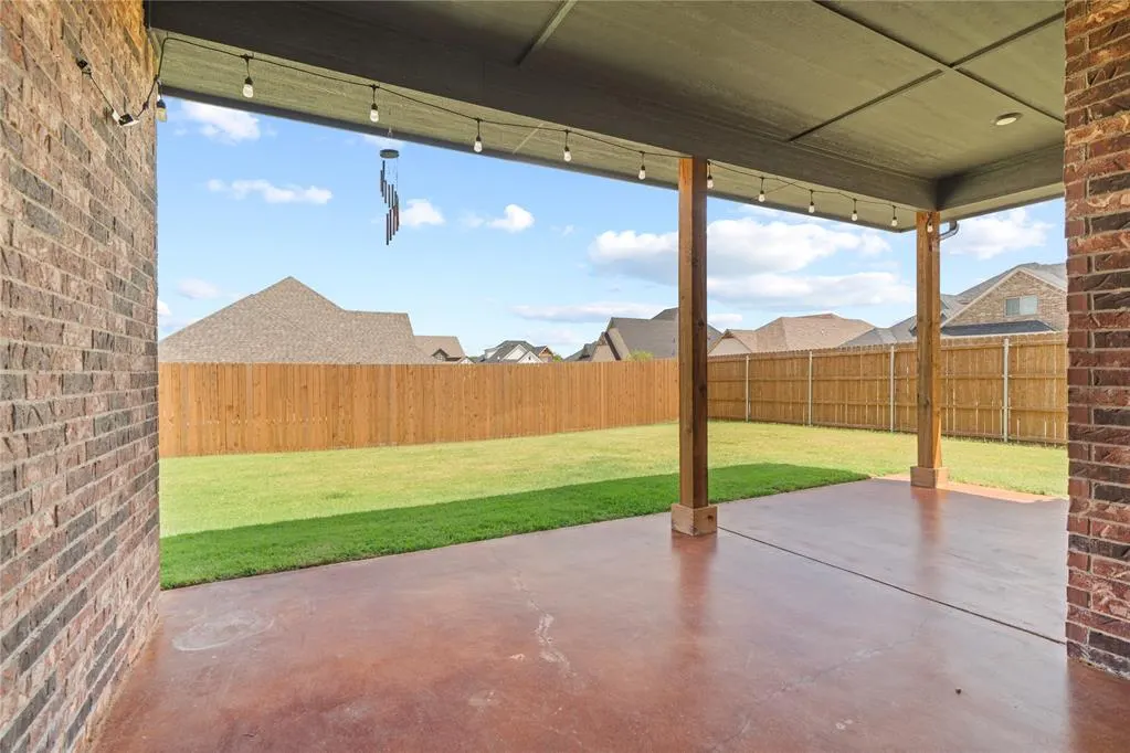 Photo 41 — 300 Bray Lane, Yukon, OK 73099