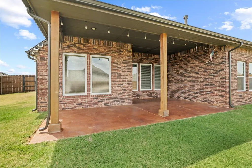 Photo 42 — 300 Bray Lane, Yukon, OK 73099