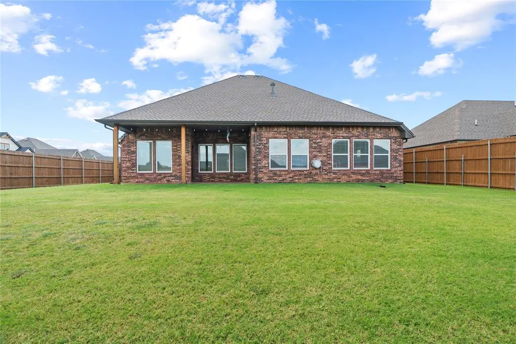 Photo 44 — 300 Bray Lane, Yukon, OK 73099