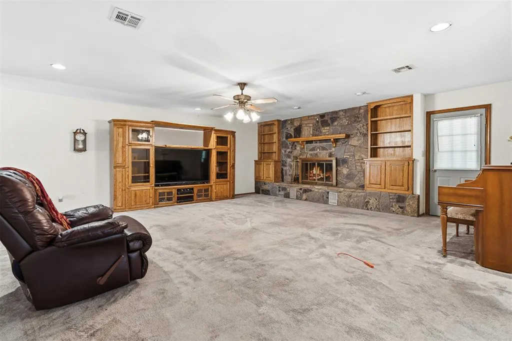 Photo 6 — 75 Cherry Street, Healdton, OK 73438
