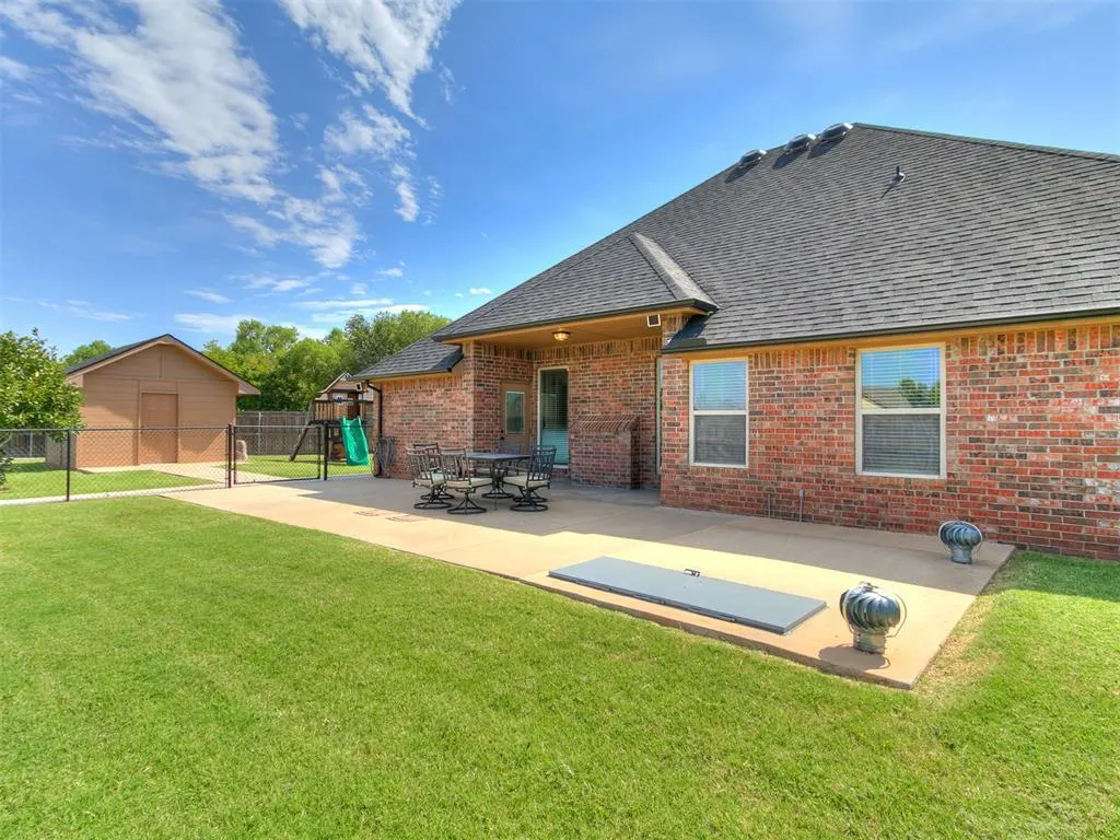 Photo 43 — 12201 Heathfield Lane, Oklahoma City, OK 73173