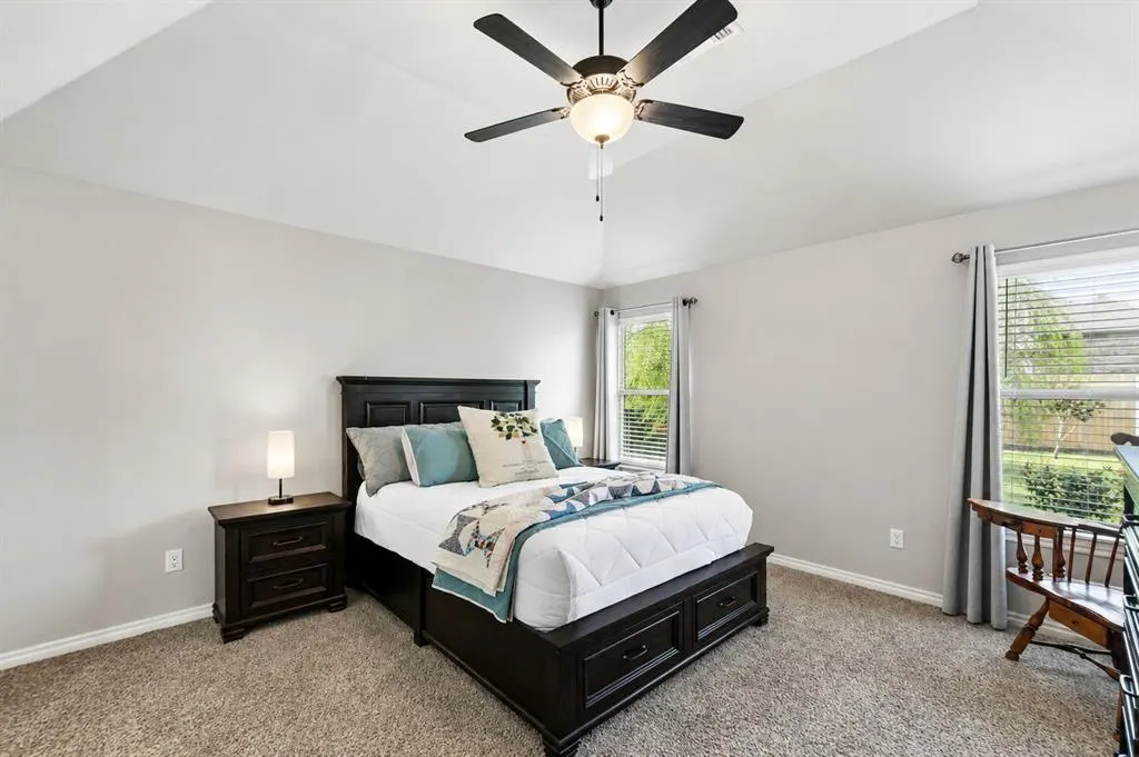 Photo 6 — 9040 NW 119th Street, Yukon, OK 73099