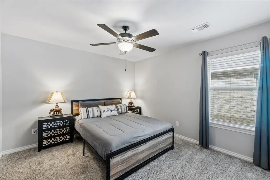 Photo 9 — 9040 NW 119th Street, Yukon, OK 73099