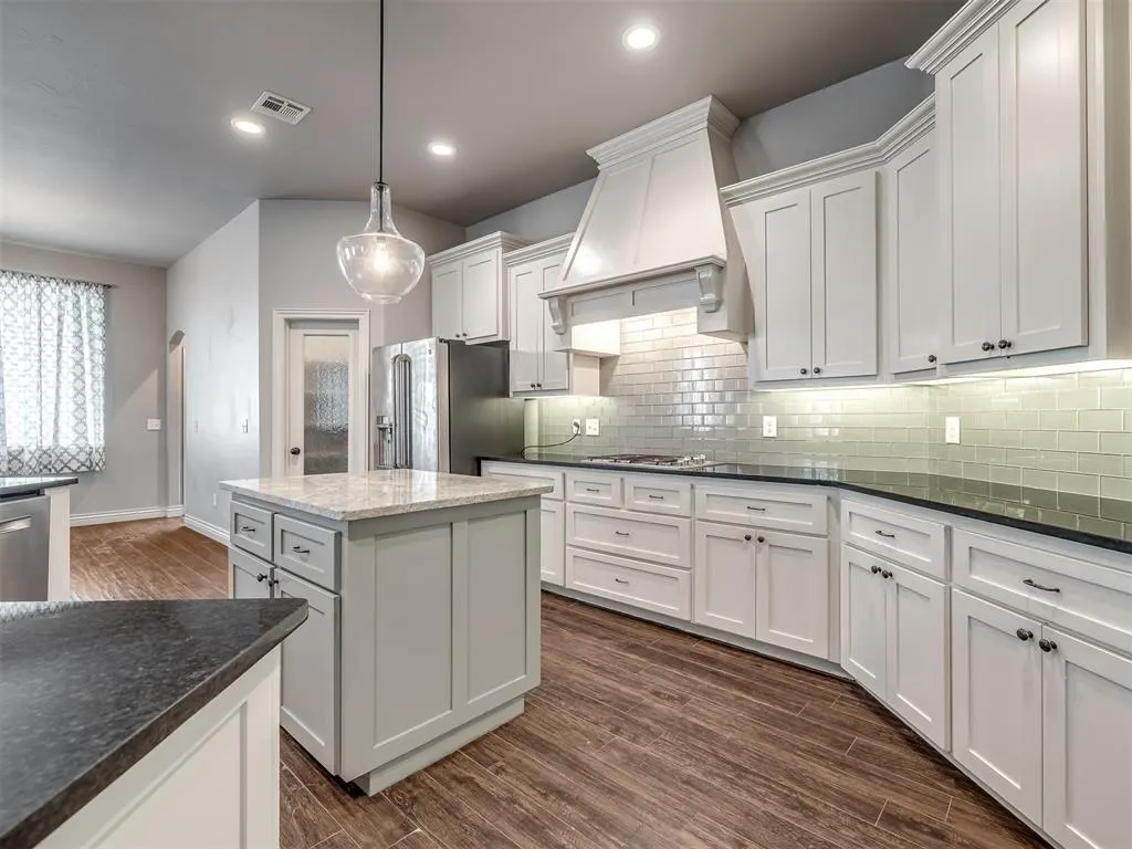Photo 6 — 1800 NW 198th Street, Edmond, OK 73012