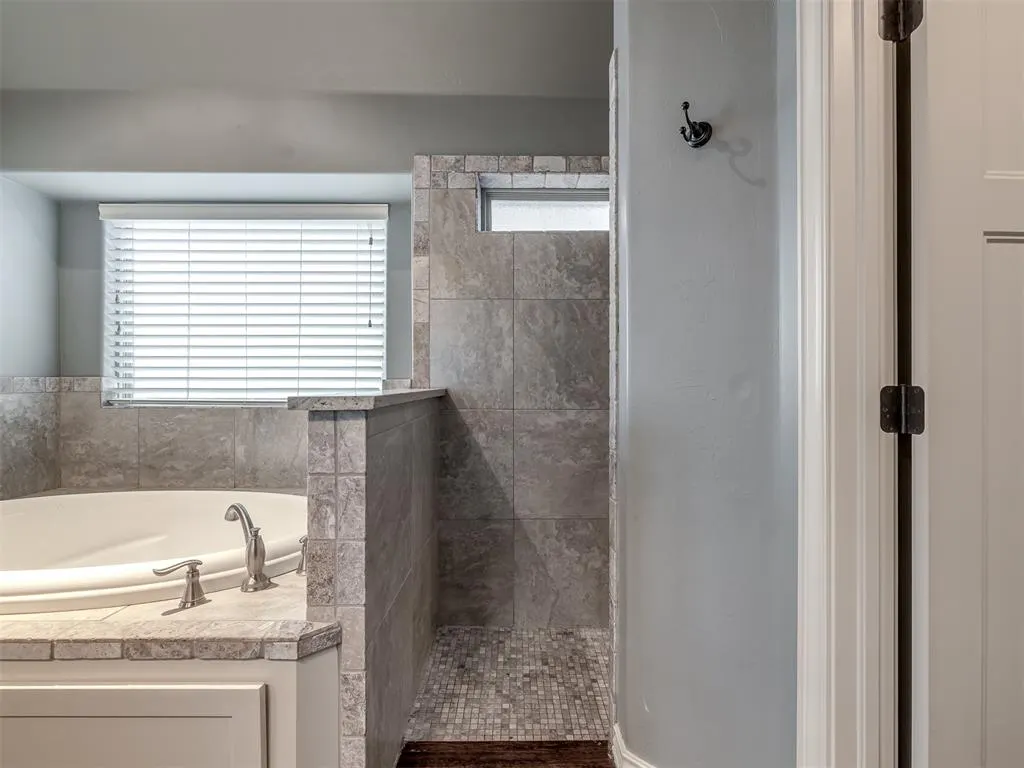 Photo 15 — 1800 NW 198th Street, Edmond, OK 73012