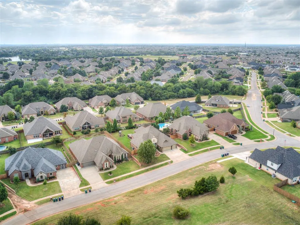 Photo 44 — 1800 NW 198th Street, Edmond, OK 73012