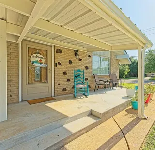 Sold home at 801 NW 16th Street