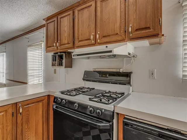 Photo 7 — 16099 Rolling Hills Road 1/2, Yukon, OK 73099