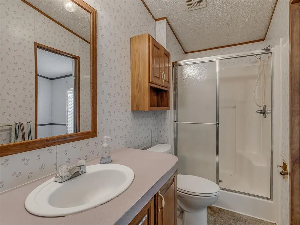 Photo 19 — 16099 Rolling Hills Road 1/2, Yukon, OK 73099
