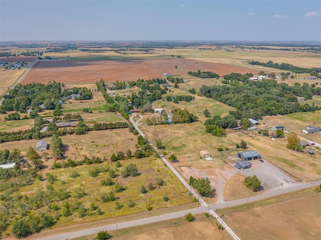Photo 44 — 16099 Rolling Hills Road 1/2, Yukon, OK 73099