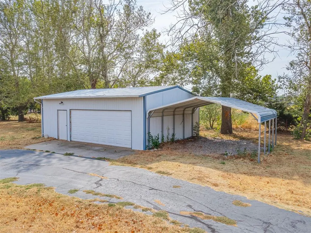 Photo 32 — 16099 Rolling Hills Road 1/2, Yukon, OK 73099