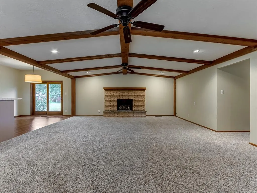 Photo 9 — 3555 E Imhoff Road, Norman, OK 73026