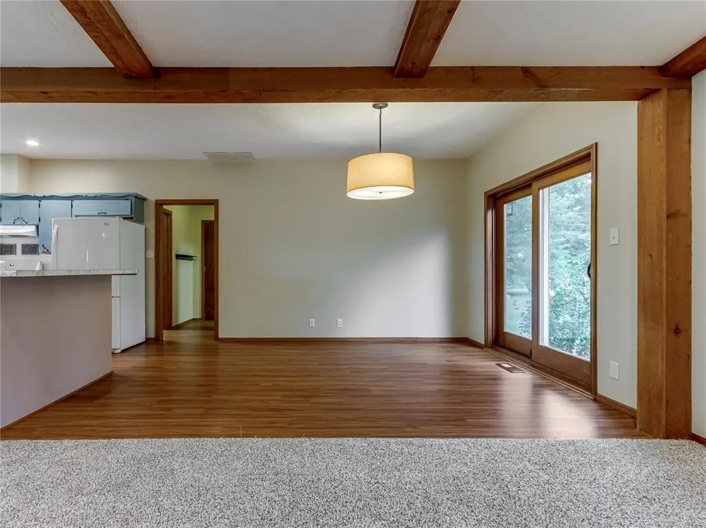 Photo 12 — 3555 E Imhoff Road, Norman, OK 73026
