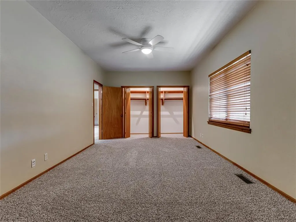 Photo 27 — 3555 E Imhoff Road, Norman, OK 73026