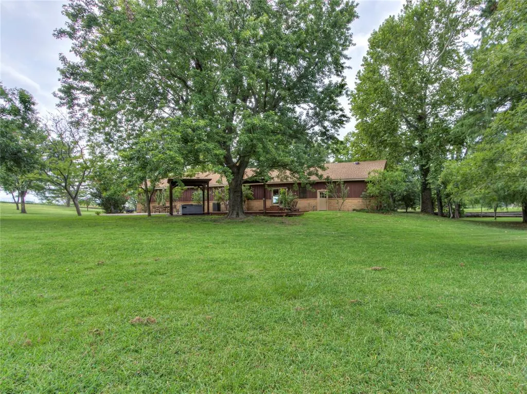 Photo 40 — 3555 E Imhoff Road, Norman, OK 73026