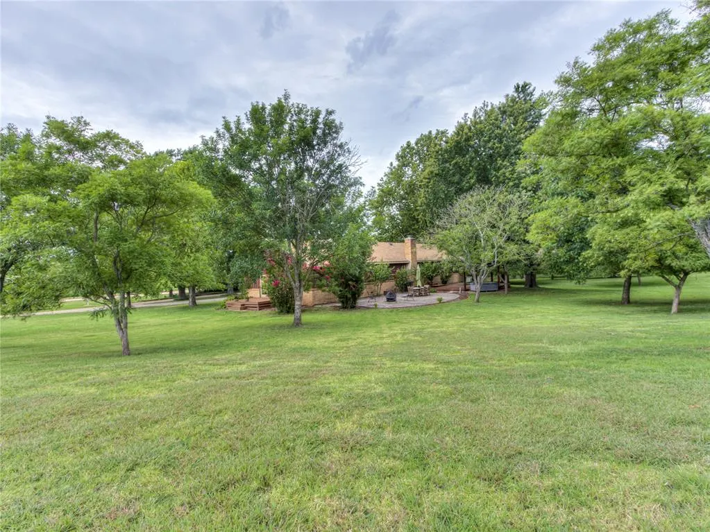 Photo 42 — 3555 E Imhoff Road, Norman, OK 73026