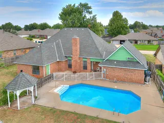 Sold home at 2608 SW 107th Street