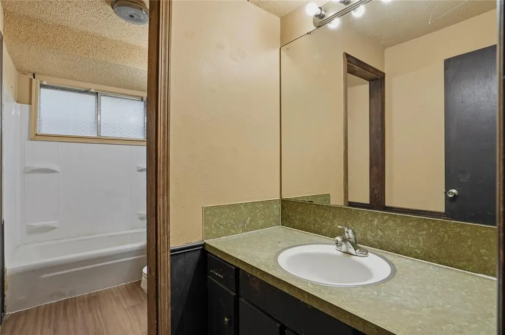 Photo 17 — 5217 Brookdale Drive, Oklahoma City, OK 73135
