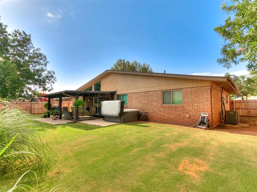 Photo 8 — 7921 NW 101st Street, Oklahoma City, OK 73162