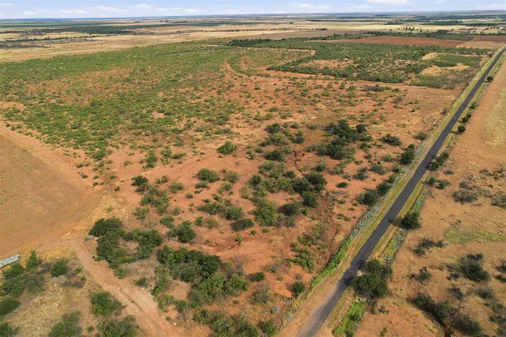 Photo 7 — 1850 N County Road, Eldorado, OK 73537