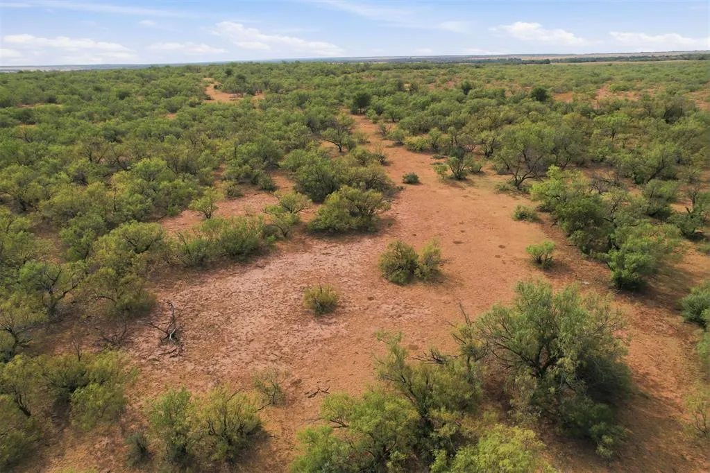 Photo 19 — 1850 N County Road, Eldorado, OK 73537