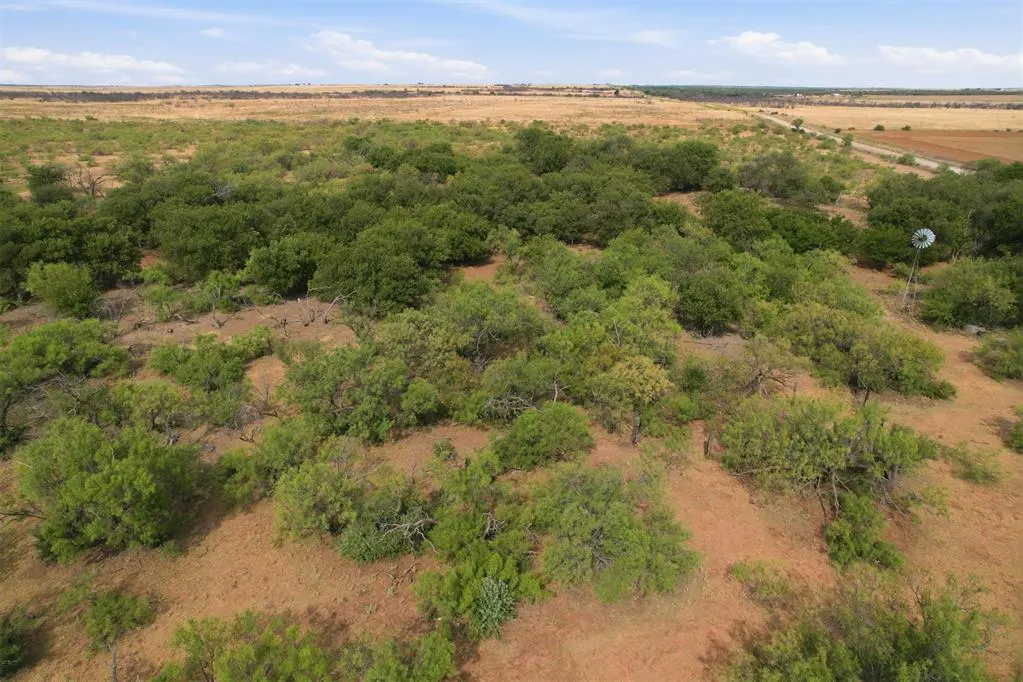 Photo 21 — 1850 N County Road, Eldorado, OK 73537