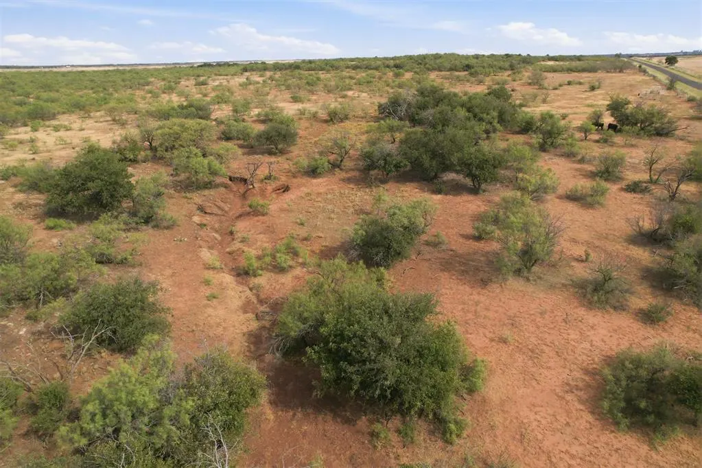 Photo 30 — 1850 N County Road, Eldorado, OK 73537