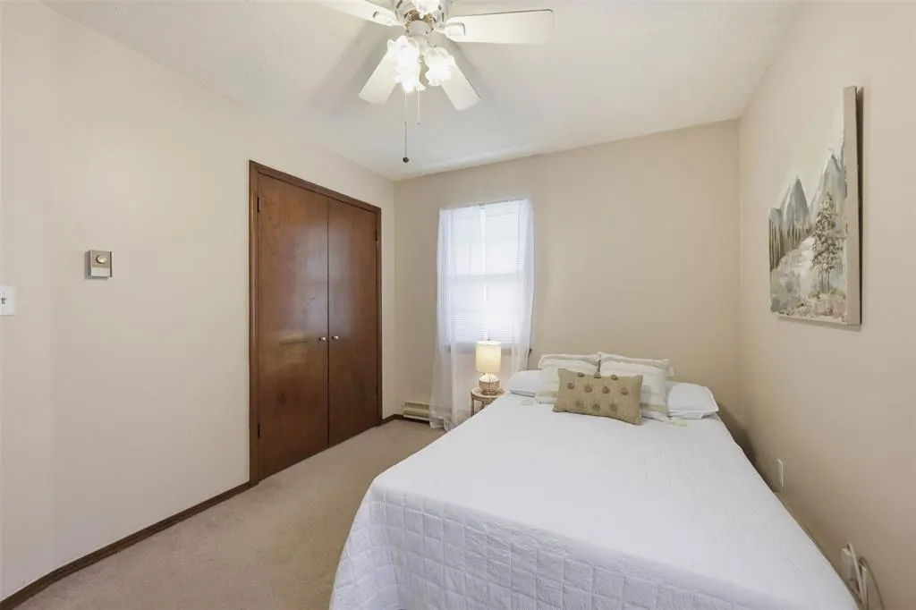Photo 21 — 411 S Brookview Lane, Mustang, OK 73064