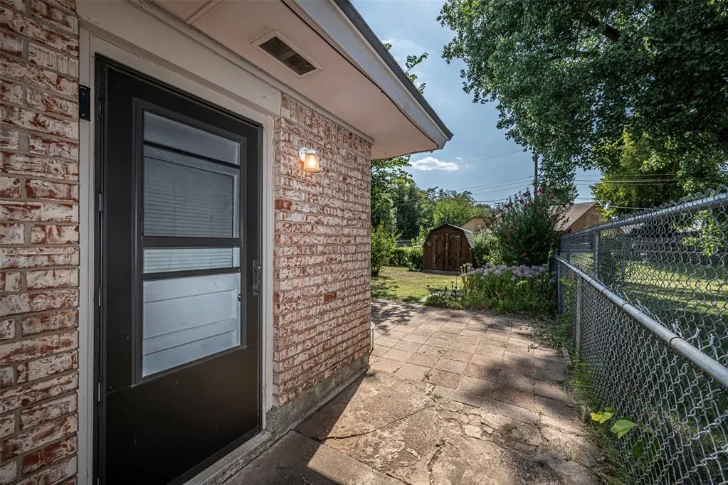 Photo 25 — 411 S Brookview Lane, Mustang, OK 73064
