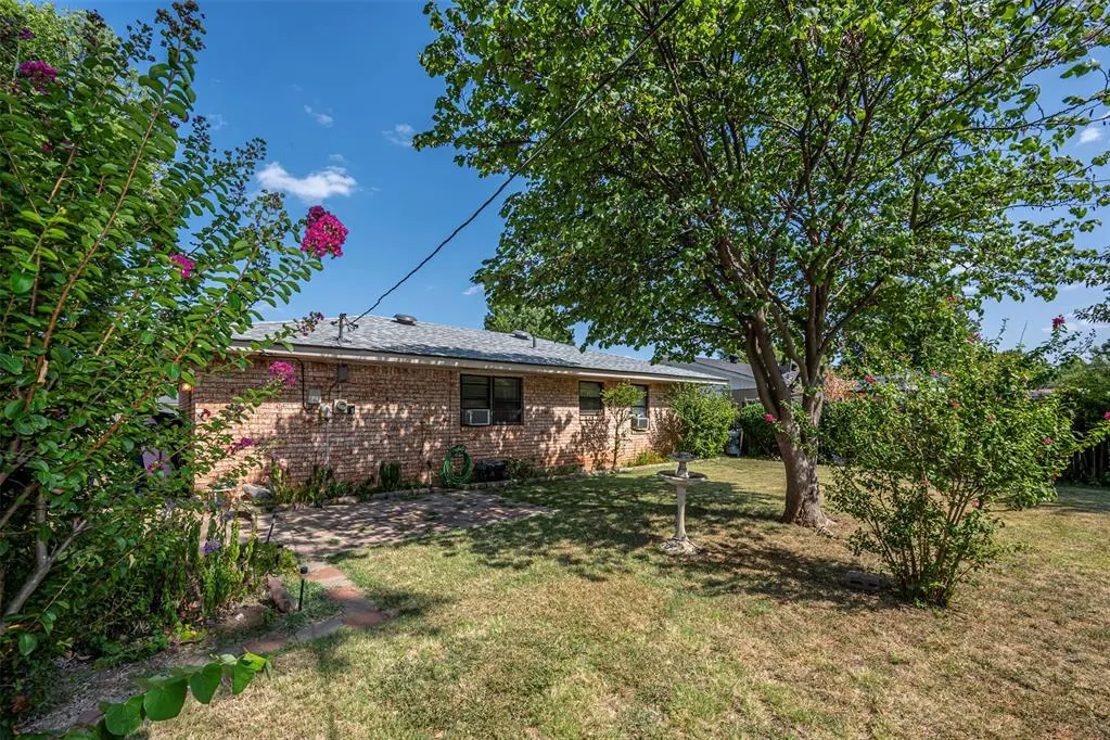 Photo 29 — 411 S Brookview Lane, Mustang, OK 73064