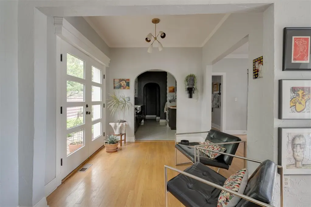 Photo 17 — 2103 Carey Place, Oklahoma City, OK 73106