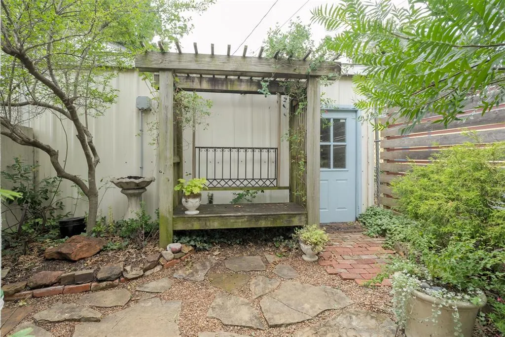 Photo 43 — 2103 Carey Place, Oklahoma City, OK 73106