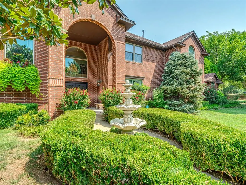 Photo 3 — 533 Hollowdale, Edmond, OK 73003